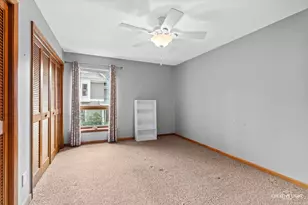 450 W Downer Pl, Aurora, IL 60506 - Photo 11