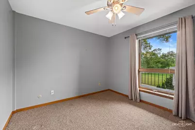450 W Downer Place #2A, Aurora, IL 60506 - Photo 17