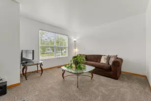 354 Settler Rd, Dekalb, IL 60115 - Photo 19
