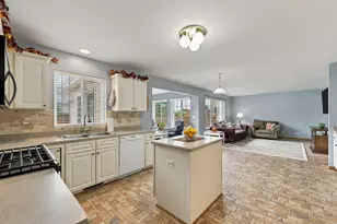 354 Settler Rd, Dekalb, IL 60115 - Photo 9