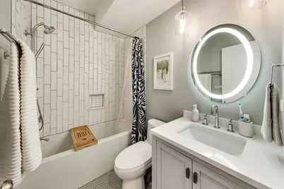 2243 W Ainslie Street #3W, Chicago, IL 60625 - Photo 9