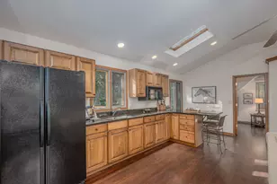 38W301 Burr Rd Ln, Saint Charles, IL 60175 - Photo 49