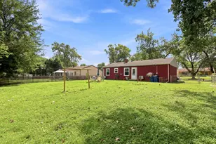1672 Evergreen Ave, Hanover Park, IL 60133 - Photo 13
