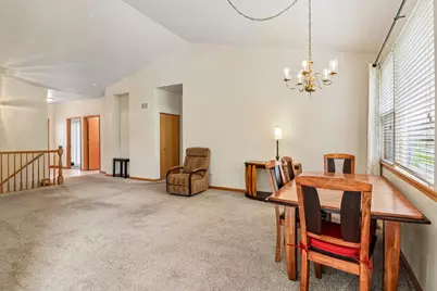 2276 Ashbrook Lane, Grayslake, IL 60030 - Photo 11