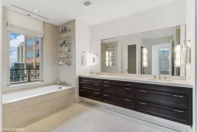118 E Erie Street #27G, Chicago, IL 60611 - Photo 21