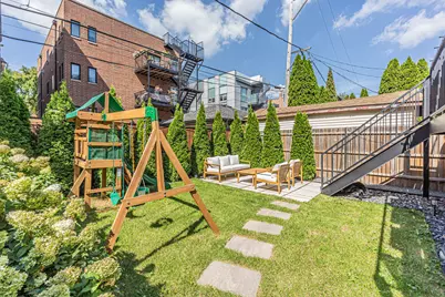 1246 N Marion Court, Chicago, IL 60622 - Photo 3