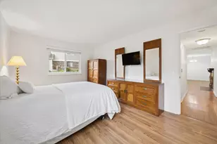 472 Lambert Dr, Schaumburg, IL 60193 - Photo 9