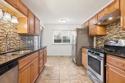 472 Lambert Drive #D1, Schaumburg, IL 60193 - Photo 5