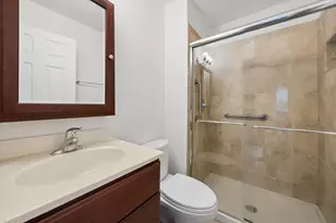 472 Lambert Dr, Schaumburg, IL 60193 - Photo 11