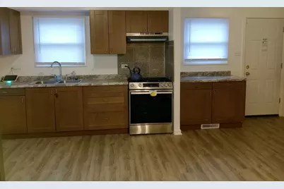 1290 Balmoral Avenue, Calumet City, IL 60409 - Photo 3