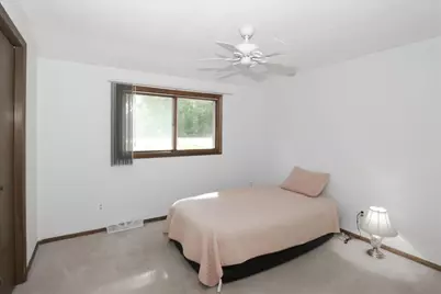 23874 N Echo Lake Road, Lake Zurich, IL 60047 - Photo 17