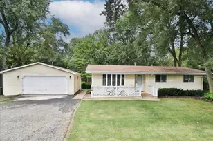 23874 N Echo Lake Rd, Lake Zurich, IL 60047 - Photo 1