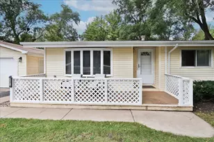 23874 N Echo Lake Rd, Lake Zurich, IL 60047 - Photo 3