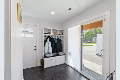 9859 S 81st Avenue, Palos Hills, IL 60465 - Photo 23