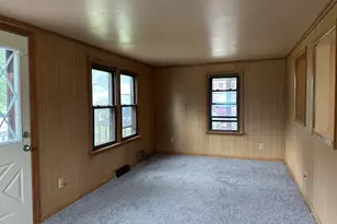 1607 Ontario Ave, Savanna, IL 61074 - Photo 5