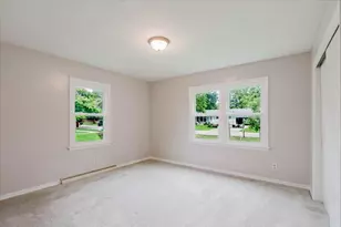 115 E 7th St, Gridley, IL 61744 - Photo 11