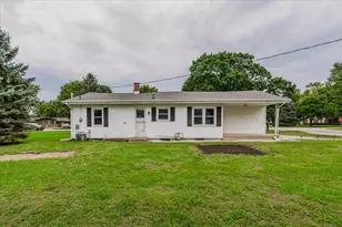115 E 7th St, Gridley, IL 61744 - Photo 23