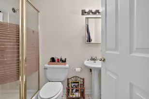 640 Walnut Oaks Dr, Roselle, IL 60172 - Photo 33