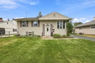 909 Cypress Ln, Joliet, IL 60435 - Photo 21