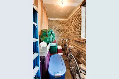 1520 W Belle Plaine Avenue #3, Chicago, IL 60613 - Photo 23