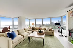 360 E Randolph St, Chicago, IL 60601 - Photo 5
