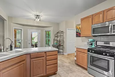 39W700 Green Place, Geneva, IL 60134 - Photo 9