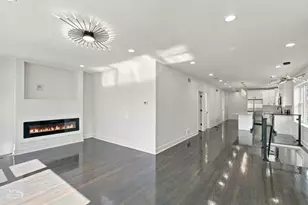 1716 E 83rd Pl, Chicago, IL 60617 - Photo 5