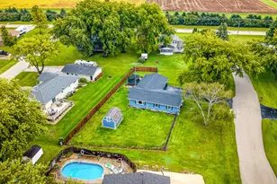 5349 Lawrence Dr, Kirkland, IL 60146 - Photo 5