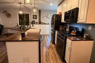 5349 Lawrence Dr, Kirkland, IL 60146 - Photo 17