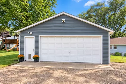 1585 Joliet Way, Dixon, IL 61021 - Photo 31