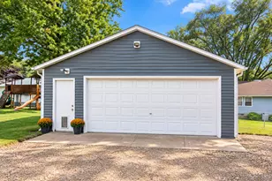 1585 Joliet Way, Dixon, IL 61021 - Photo 31