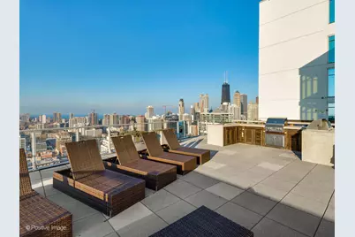 303 W Ohio Street #2004, Chicago, IL 60654 - Photo 3