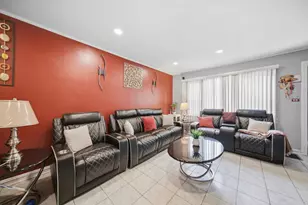 4017 W 58th St, Chicago, IL 60629 - Photo 3