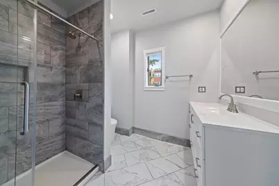 4647 N Winchester Avenue, Chicago, IL 60640 - Photo 9