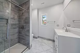 4647 N Winchester Ave, Chicago, IL 60640 - Photo 9
