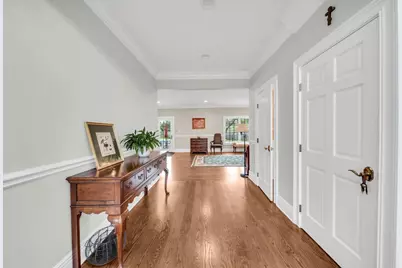711 W Old Elm Road, Lake Forest, IL 60045 - Photo 3