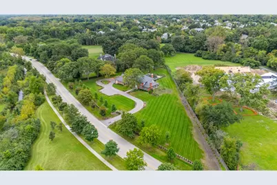 711 W Old Elm Road, Lake Forest, IL 60045 - Photo 59