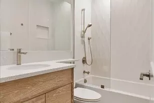 2023 W Augusta Blvd, Chicago, IL 60622 - Photo 25