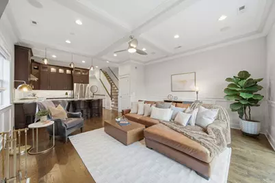 2722 N Wayne Avenue #3, Chicago, IL 60614 - Photo 3