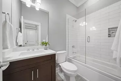2722 N Wayne Avenue #3, Chicago, IL 60614 - Photo 19