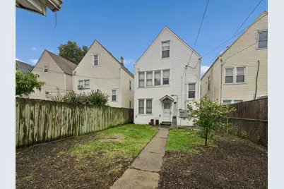 2953 N Hamlin Avenue, Chicago, IL 60618 - Photo 3