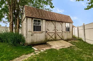 805 S Lawrence Way, Pontiac, IL 61764 - Photo 57