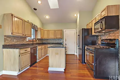 317 Quist Court, Grayslake, IL 60030 - Photo 9