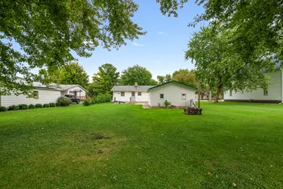 206 S 3rd Street, Malta, IL 60150 - Photo 17
