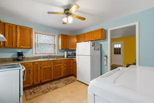 206 S 3rd St, Malta, IL 60150 - Photo 7