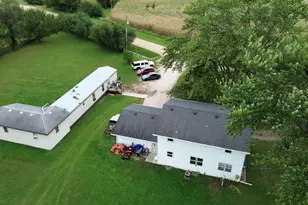2677 N 45th Rd, Sandwich, IL 60548 - Photo 11