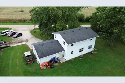 2677 N 45th Road, Sandwich, IL 60548 - Photo 5