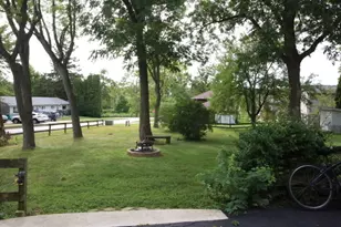 803 N Washington Ave, Batavia, IL 60510 - Photo 7