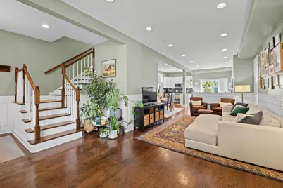 1723 N Kimball Avenue, Chicago, IL 60647 - Photo 3
