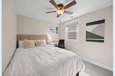 1723 N Kimball Avenue, Chicago, IL 60647 - Photo 21